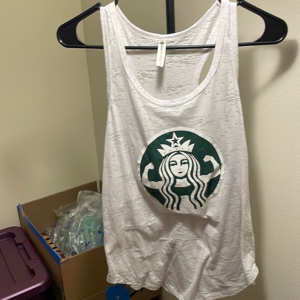 EUC “strong queen” White racerback tank sz. M 166